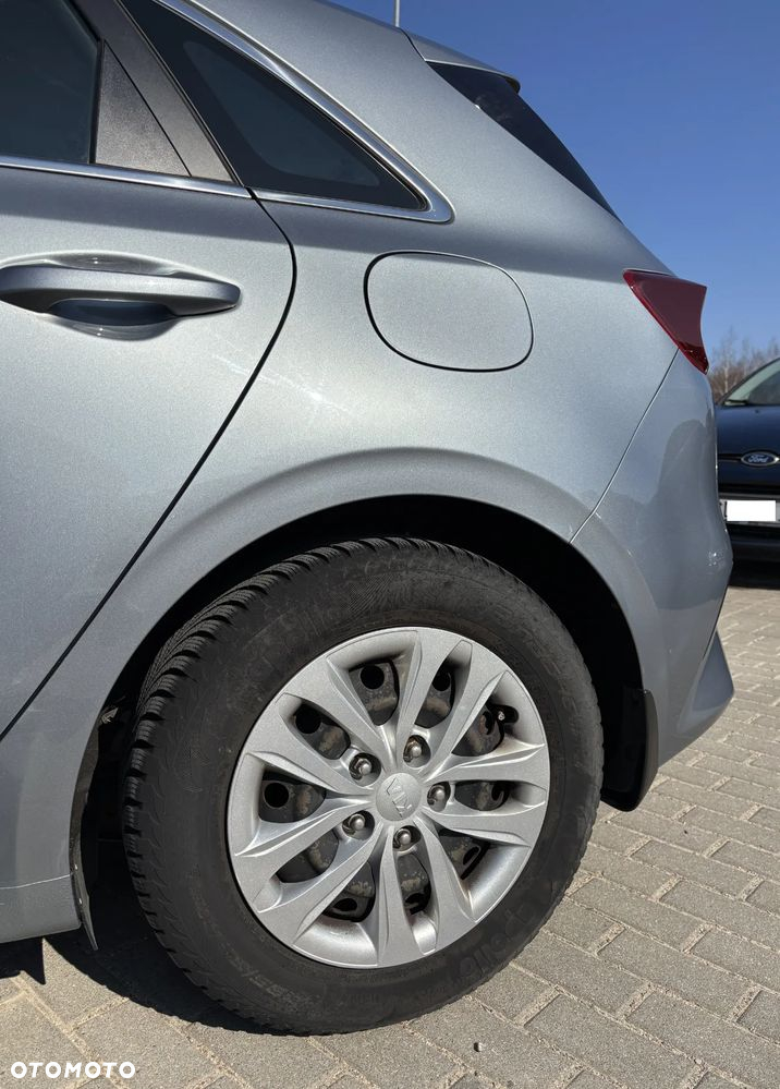 Kia Ceed 1.4 T-GDI M DCT - 28