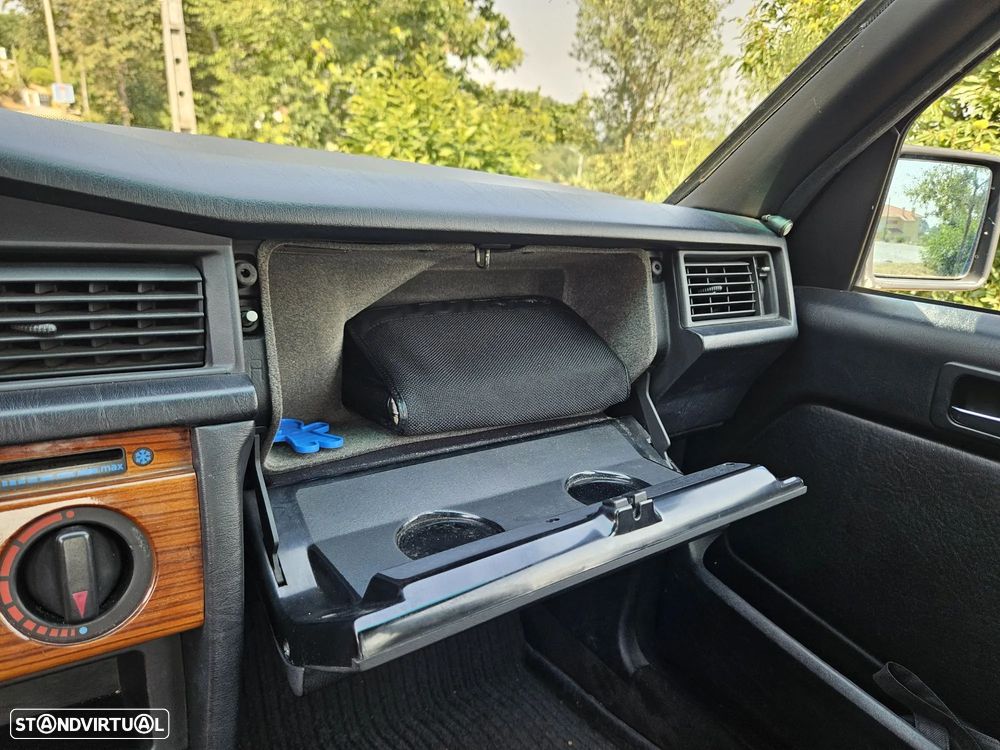Mercedes-Benz A 190 - 37