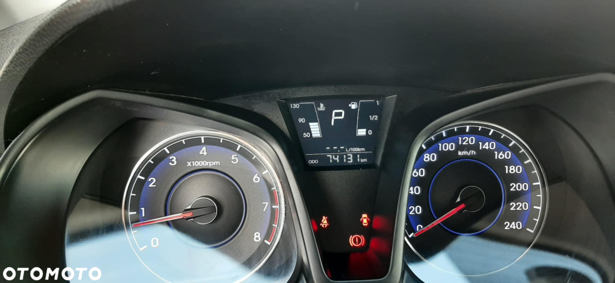 Hyundai ix20 1.6 Comfort - 27