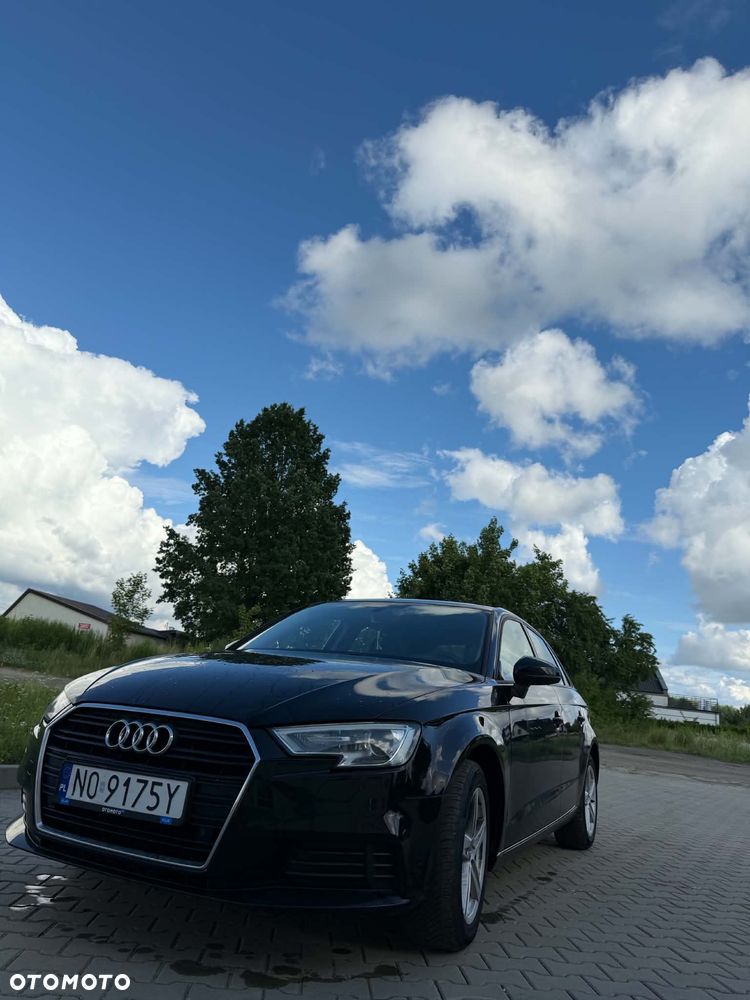 Audi A3 Sportback 1.5 TFSI - 4