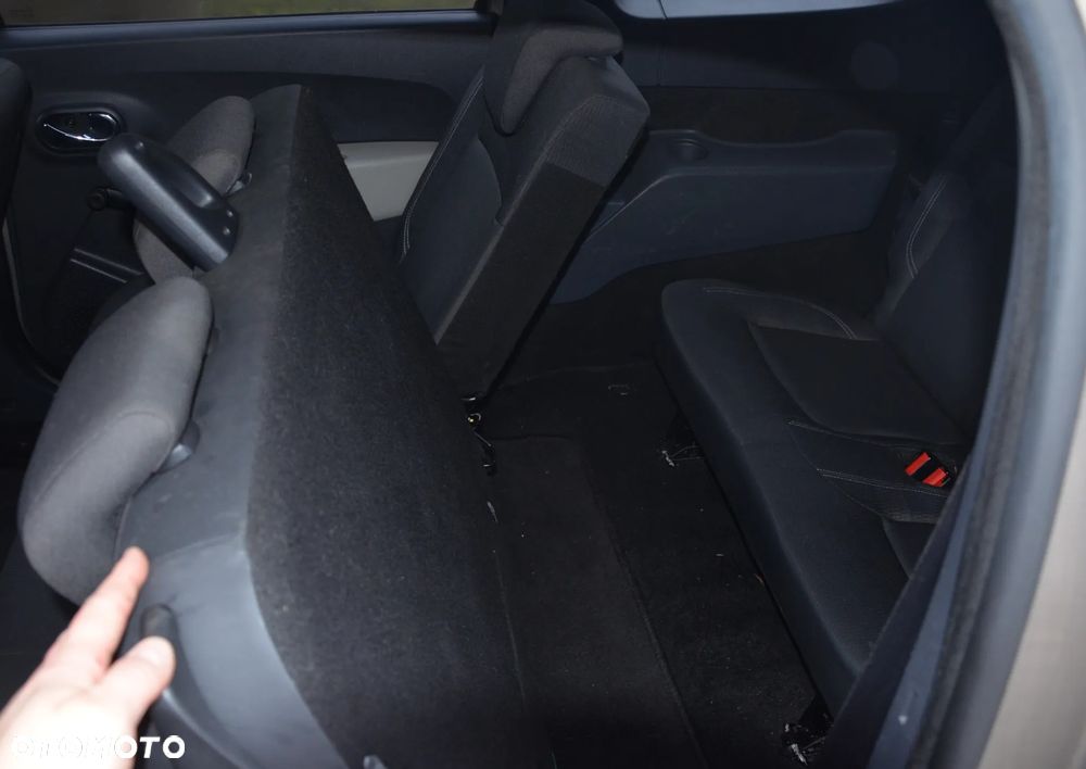 Dacia Lodgy TCe 115 Comfort - 16