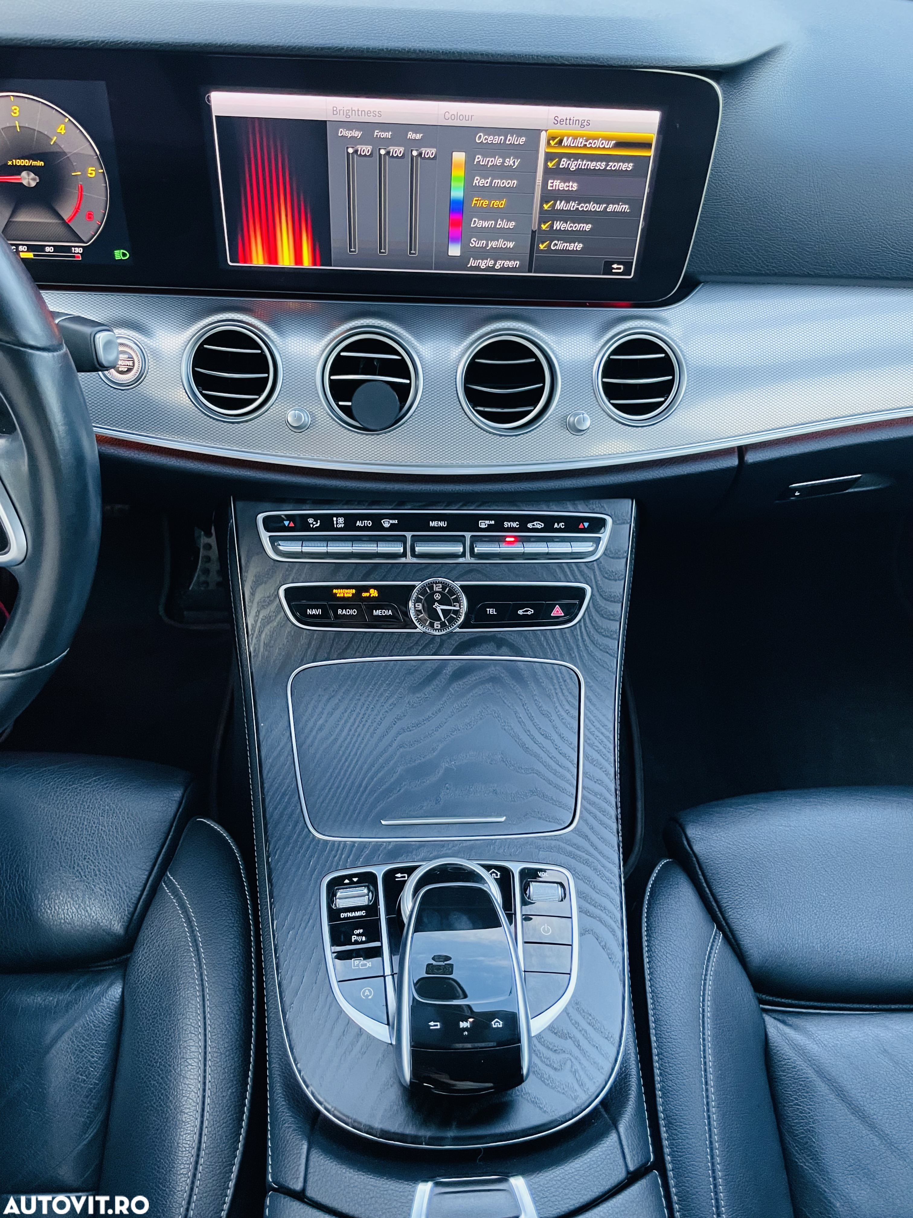 Mercedes-Benz E - 14
