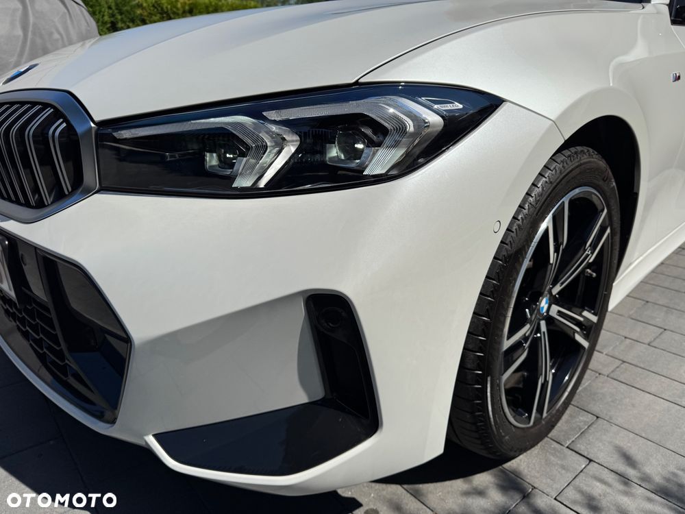 BMW Seria 3 320i M Sport - 31