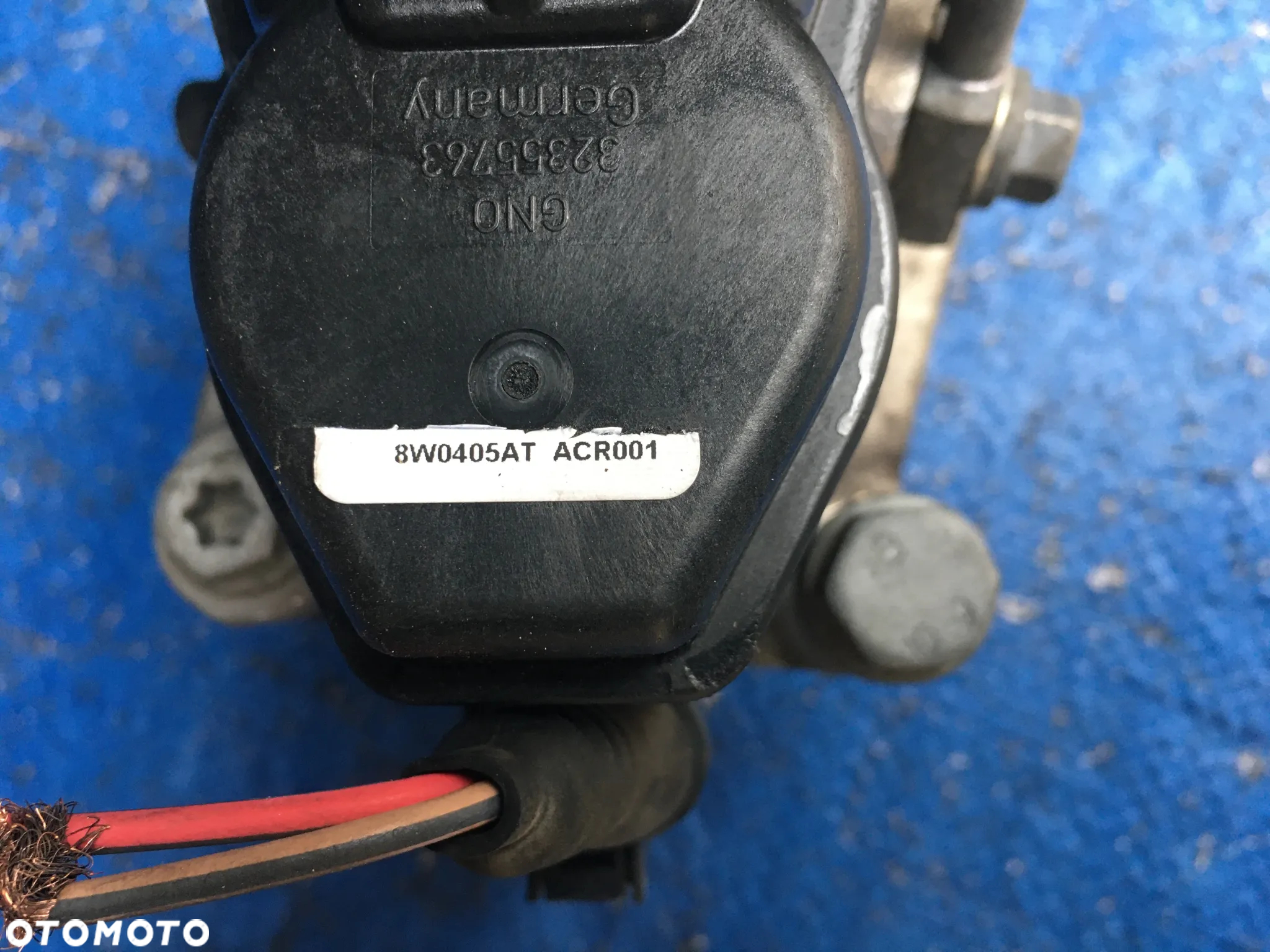 Audi A4 B9 A5 8W Zacisk Hamulcowy Tył Lewy Prawy  8W0405AT 8W0406AT - 7
