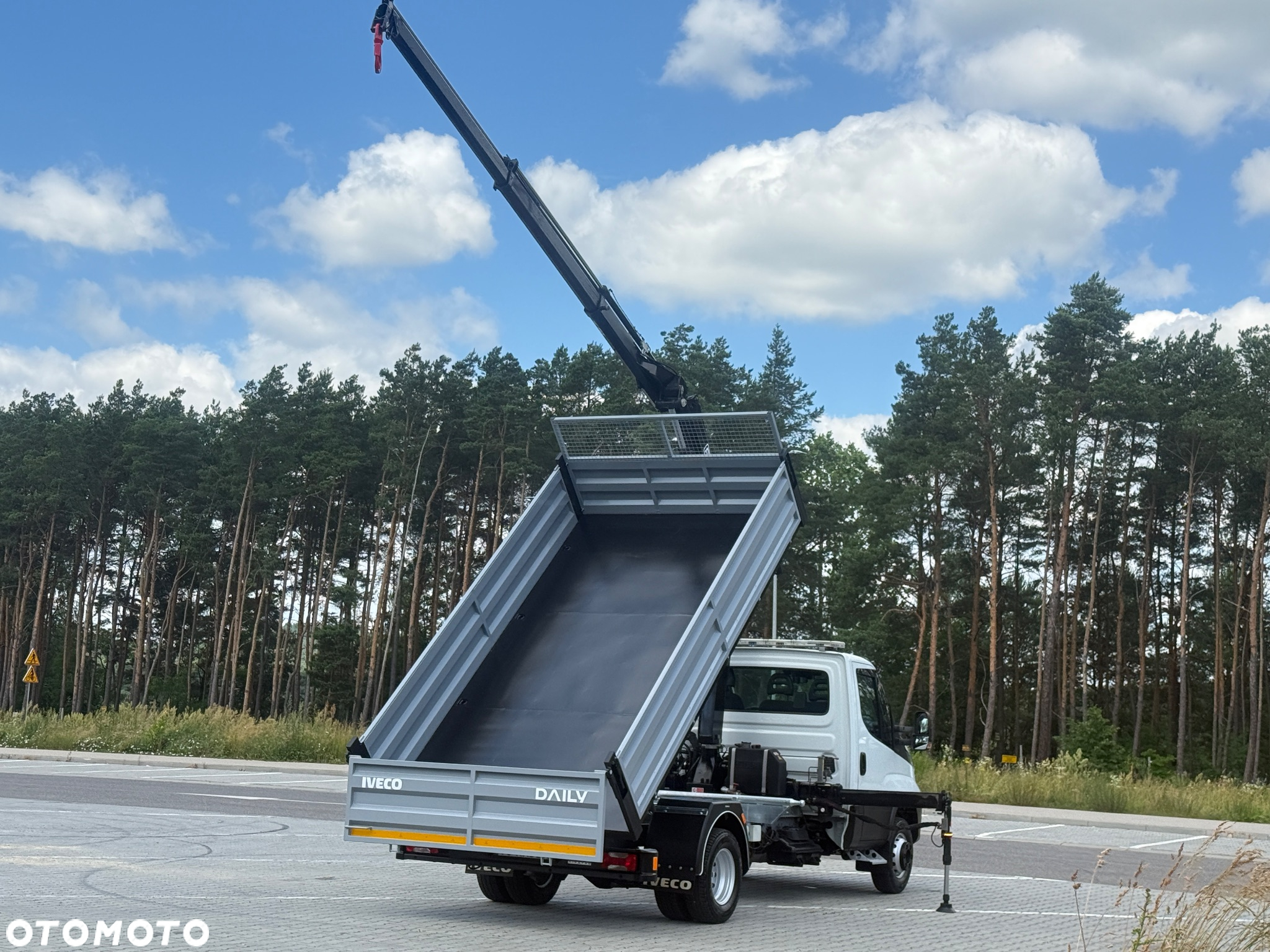 Iveco DAILY 72-180 3.0 HPI 180KM * HDS FASSI F70 * 3200 Udźwig * Wywrotka 3 Stronna * ŚWIETNY STAN! - 25