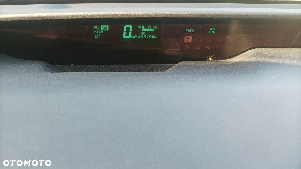 Toyota Prius - 27