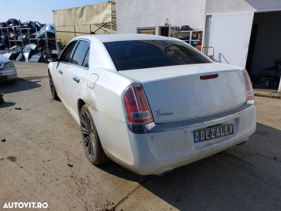 Dezmembrari Lancia Thema 300c motorizare 3.0 anul 2015 diesel - 6