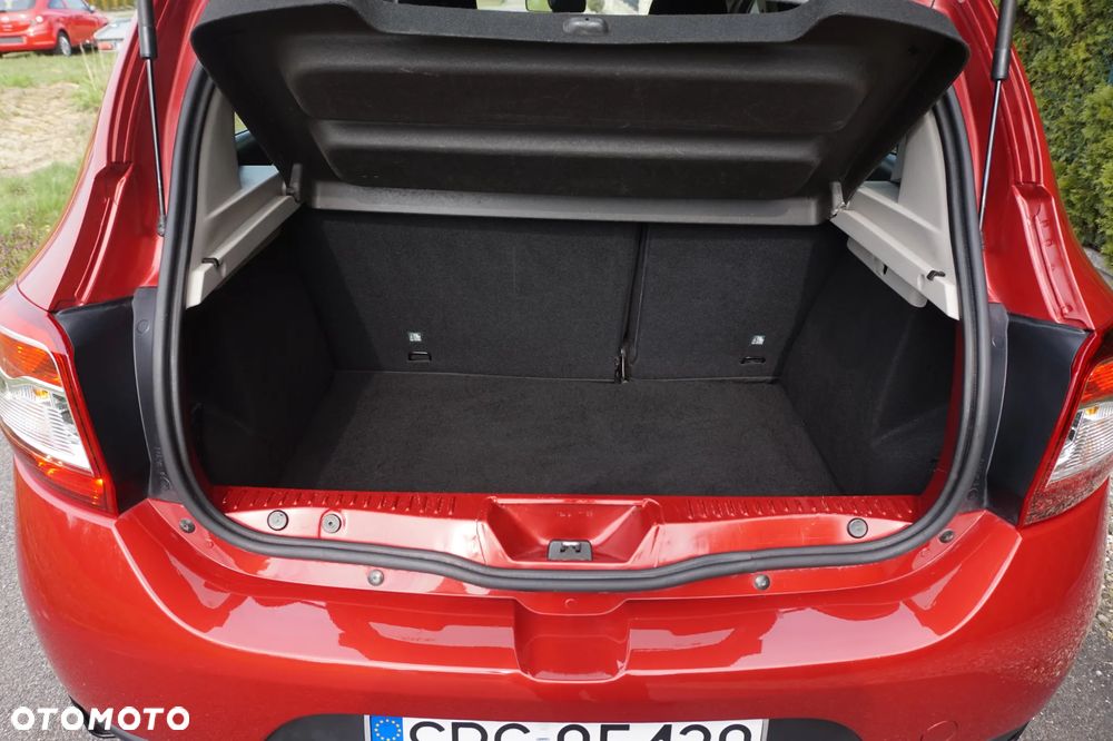 Dacia Sandero - 13