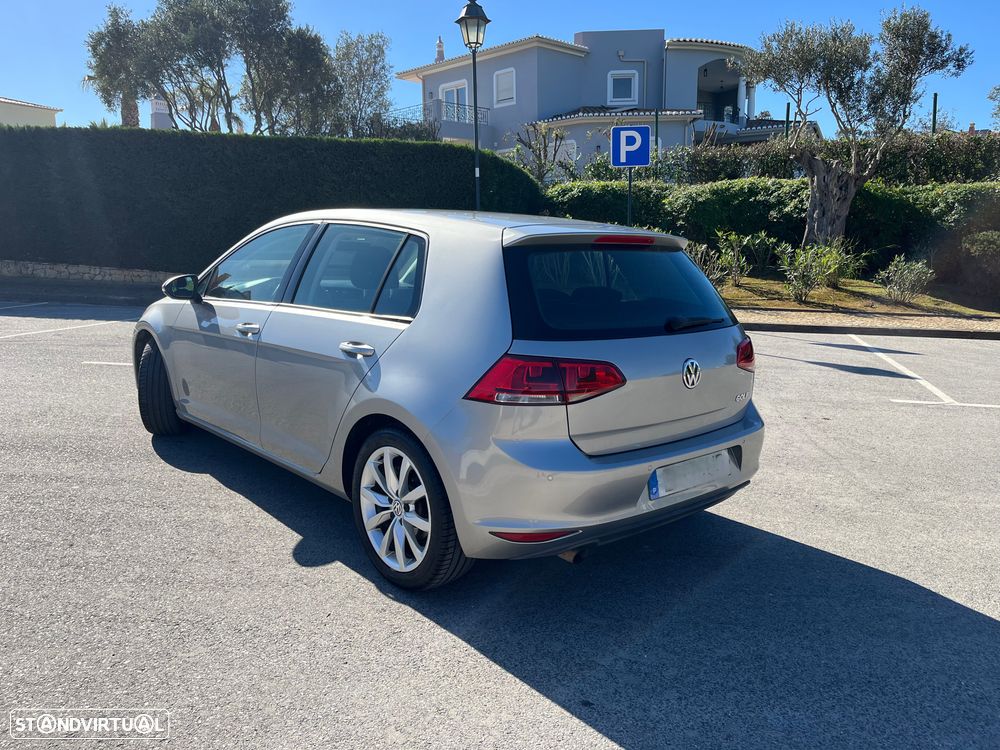 VW Golf 1.6 TDI 4Motion BlueMotion Comfortline - 4