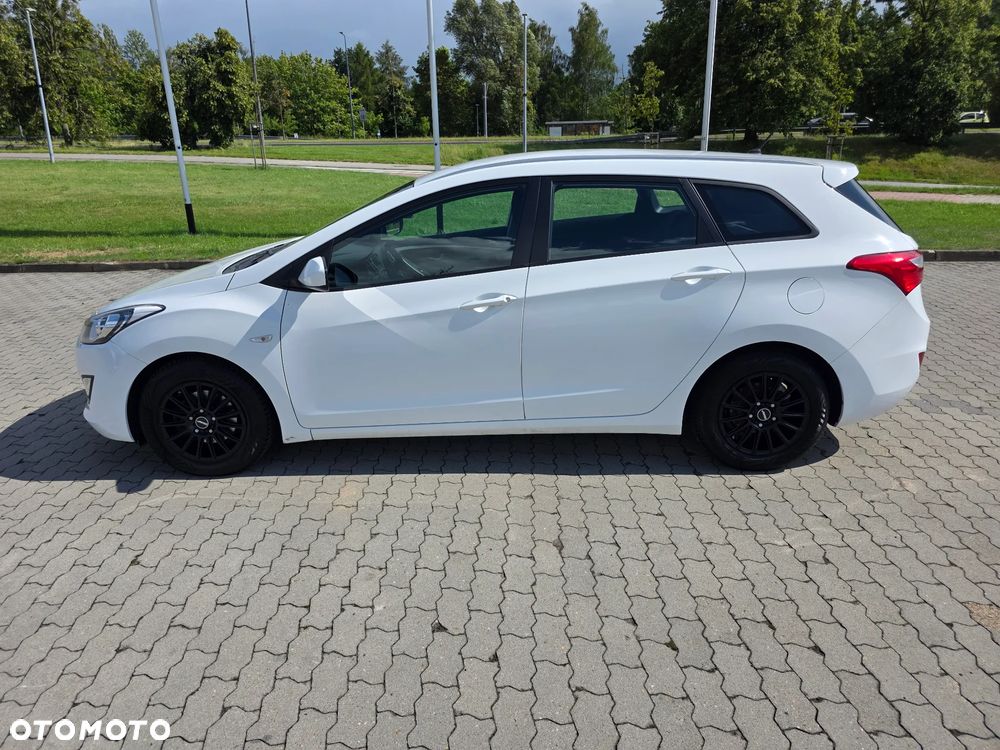 Hyundai i30 1.6 CRDi BlueDrive Classic - 17
