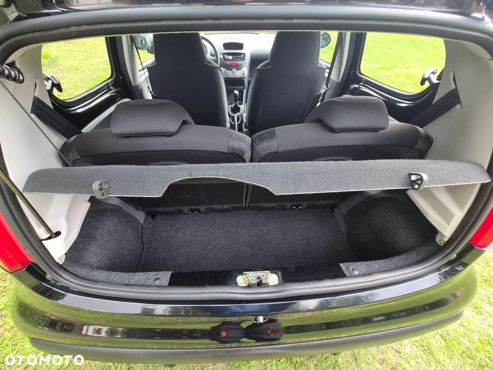 Peugeot 107 - 16