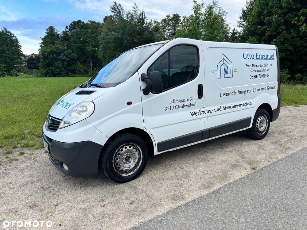 Opel Vivaro - 11