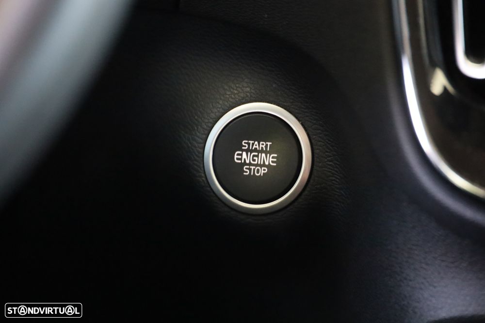 Volvo XC 40 1.5 T3 Momentum - 20