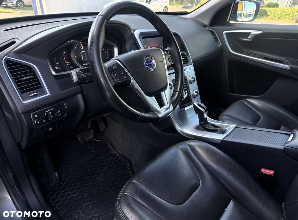Volvo XC 60 - 12