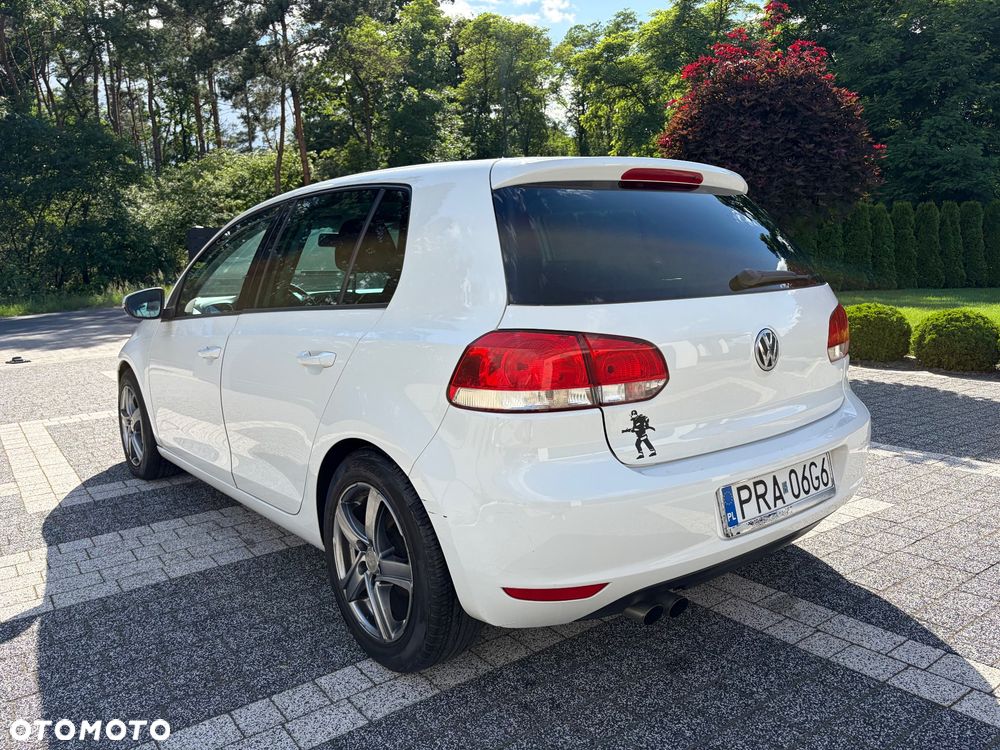 Volkswagen Golf 2.0 TDI DPF Comfortline - 6