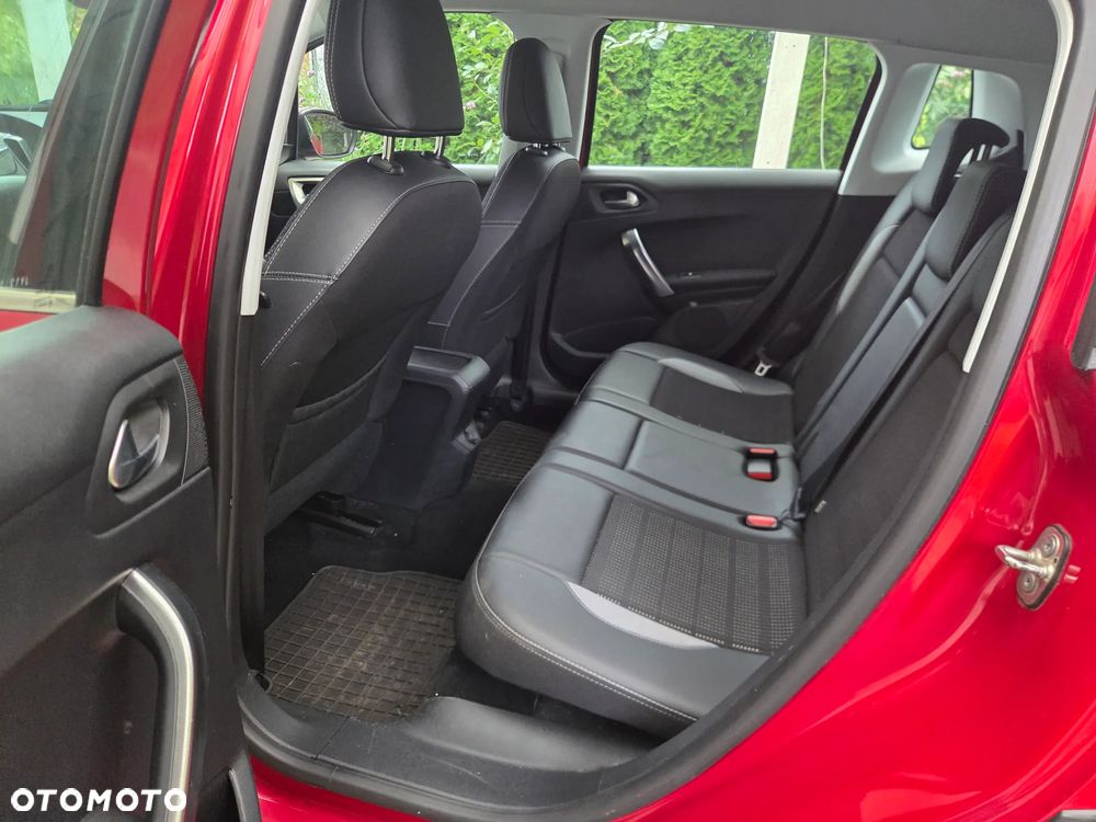 Peugeot 2008 1.2 Pure Tech Allure S&S EAT6 - 10