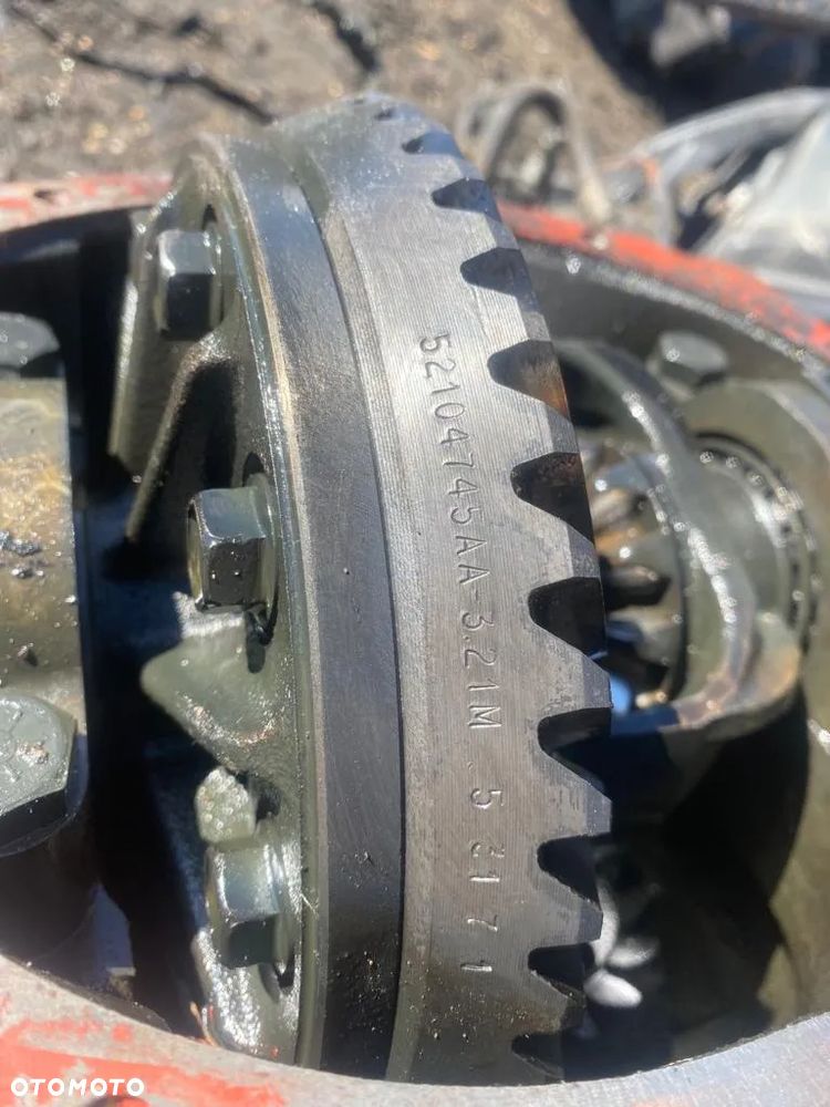 MOST TYŁ DYFERENCJAŁ BEZ PÓŁOSI DODGE NITRO 2.8 CRDI 3.21 - 6