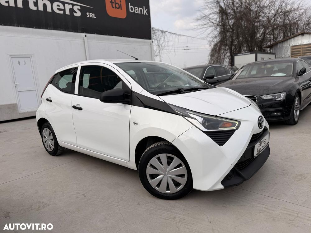 Toyota Aygo 1.0 VVY-I 5 usi X-connect - 3