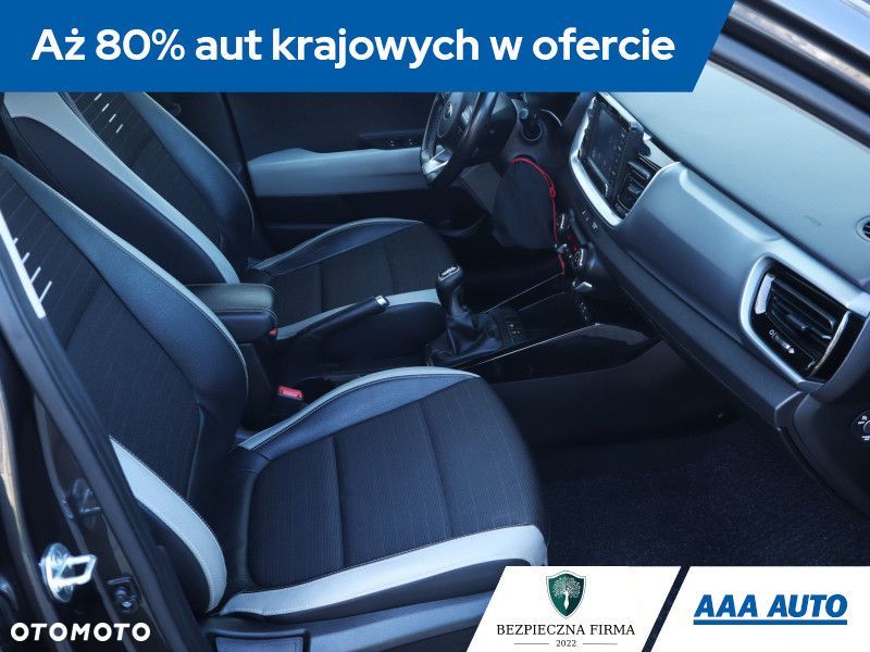 Kia Stonic - 11