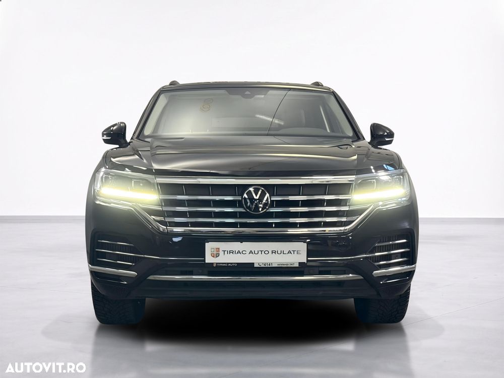 Volkswagen Touareg - 9
