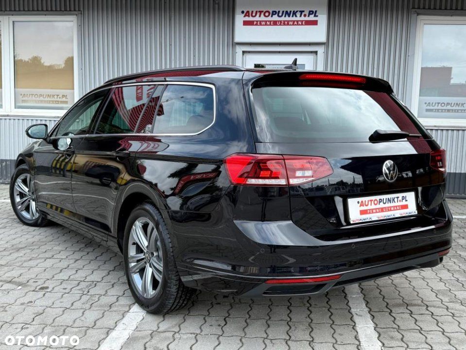 Volkswagen Passat - 3