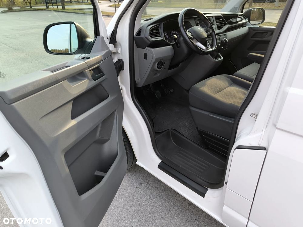 Volkswagen T6 - 19