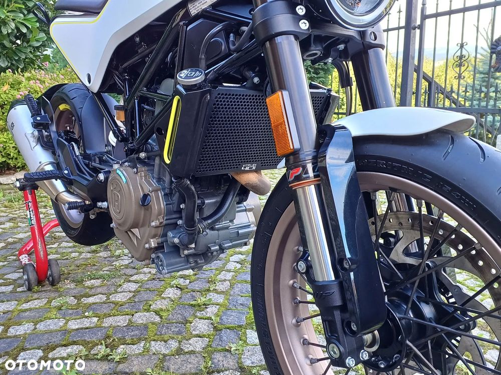 Husqvarna Vitpilen - 29