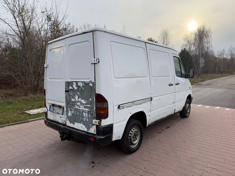 Mercedes-Benz Sprinter - 3