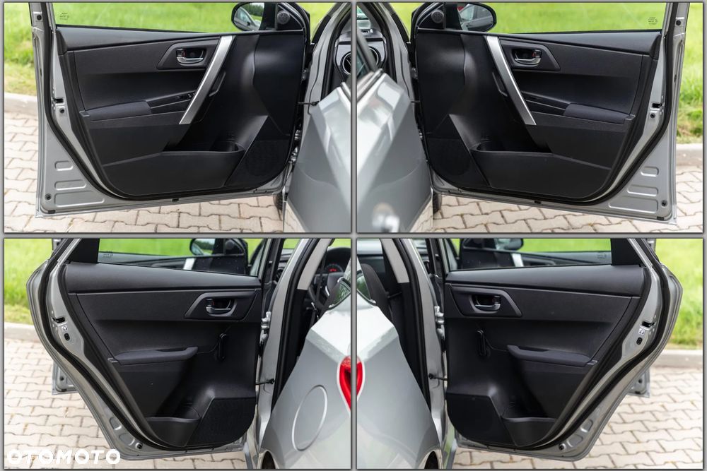Toyota Auris 1.33 Dual-VVT-i Comfort - 37