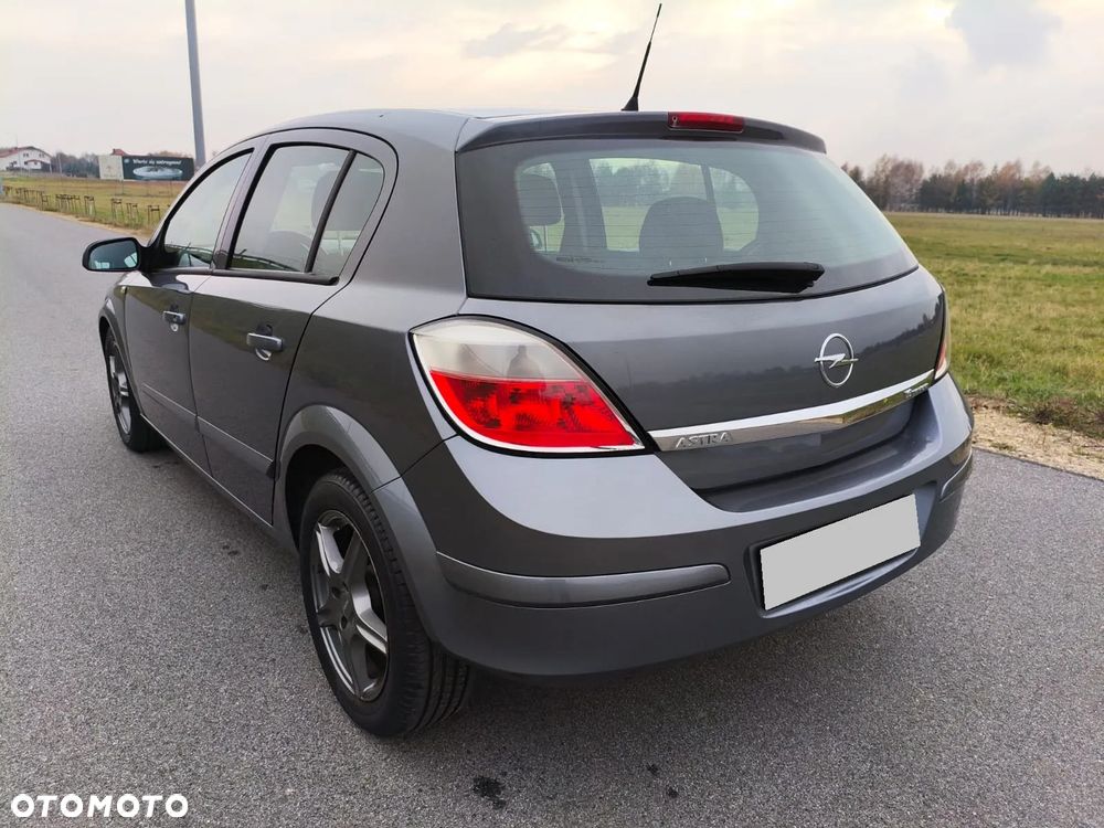 Opel Astra 1.6 Edition - 8