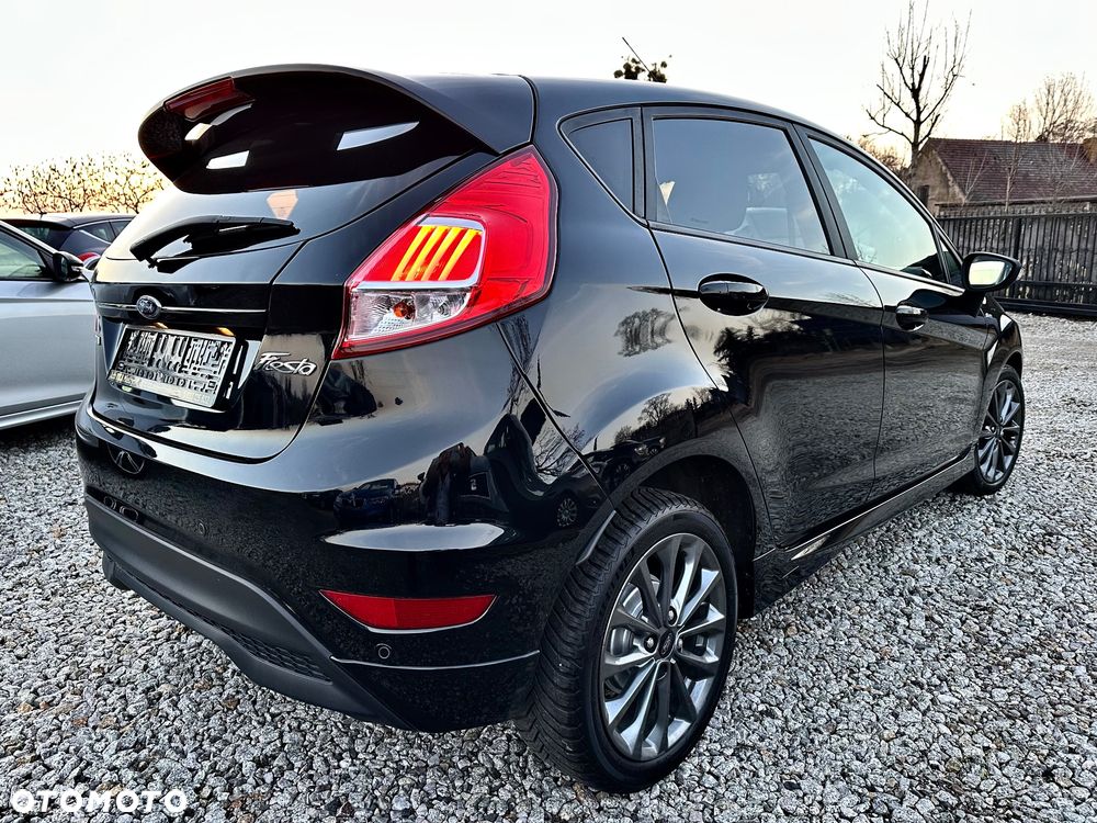 Ford Fiesta 1.0 EcoBoost S&S ST-LINE - 27