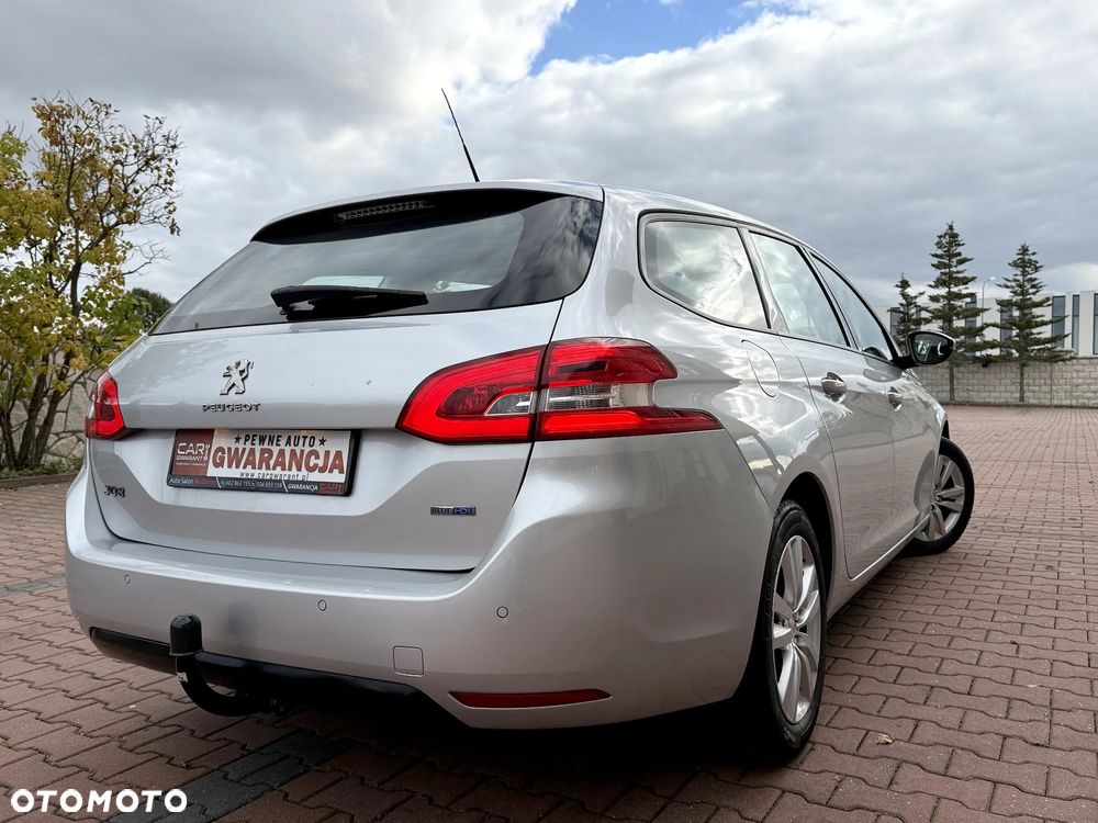 Peugeot 308 - 40