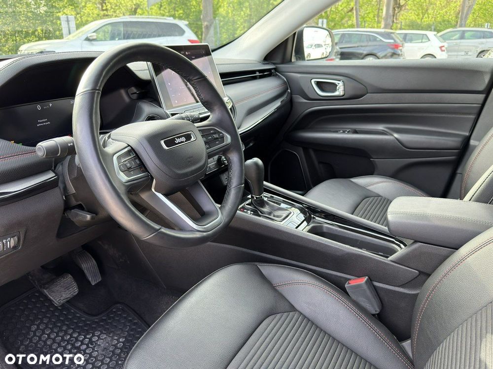 Jeep Compass - 11