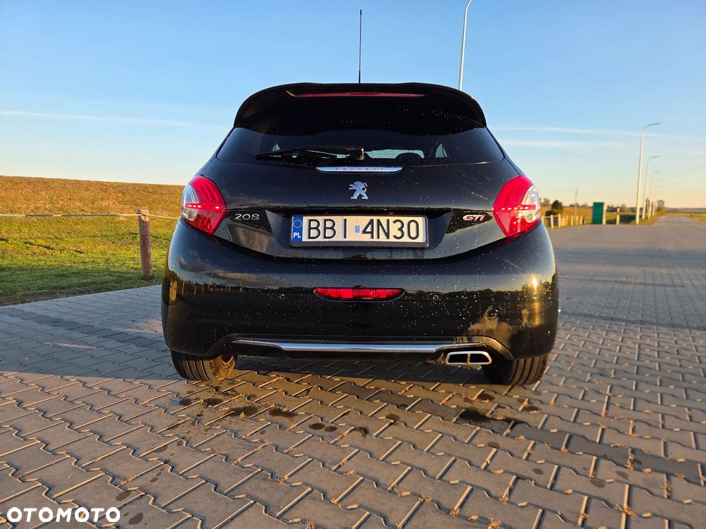 Peugeot 208 1.6 THP GTi - 4