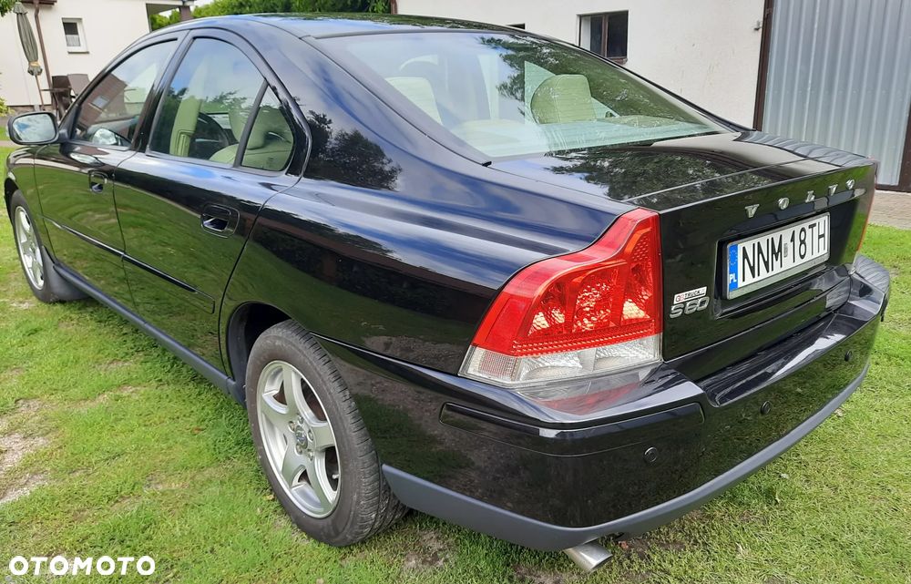 Volvo S60 - 4
