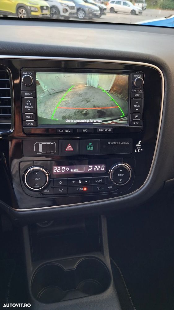 Mitsubishi Outlander 2.0 Litre DOHC MIVEC 4WD Instyle Navi - 23