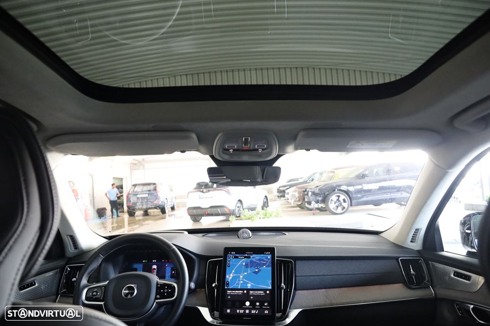 Volvo XC 90 2.0 T8 PHEV Ultra Dark AWD - 24