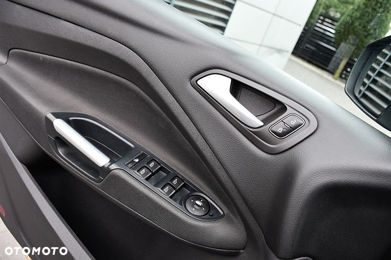 Ford C-MAX 1.5 TDCi Titanium - 23