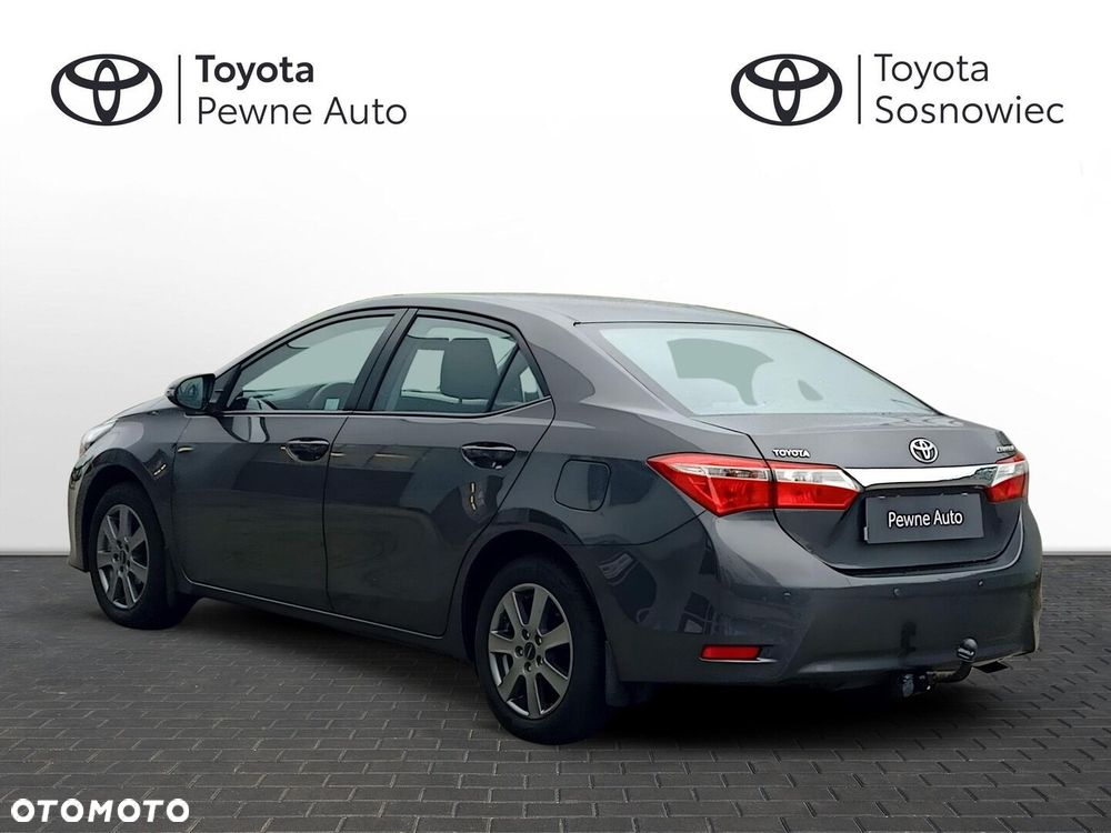 Toyota Corolla - 4