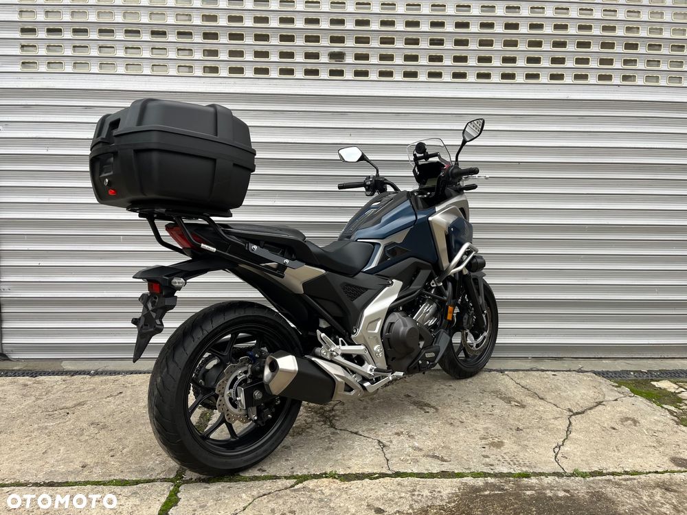 Honda NC - 19