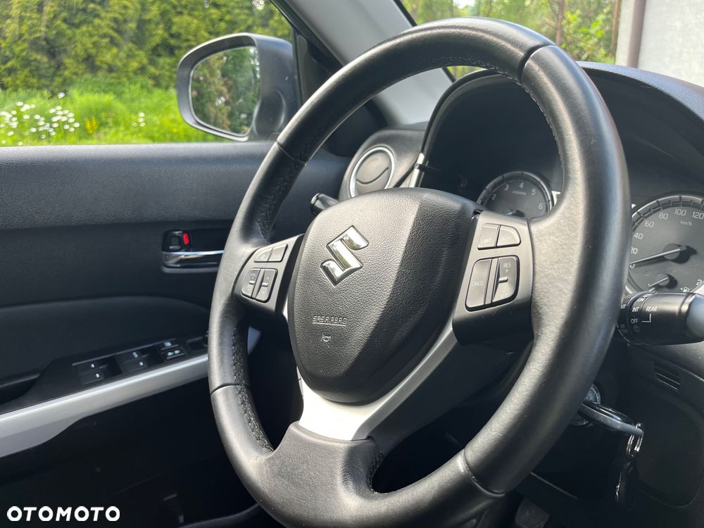Suzuki Vitara 1.6 Premium 2WD - 12