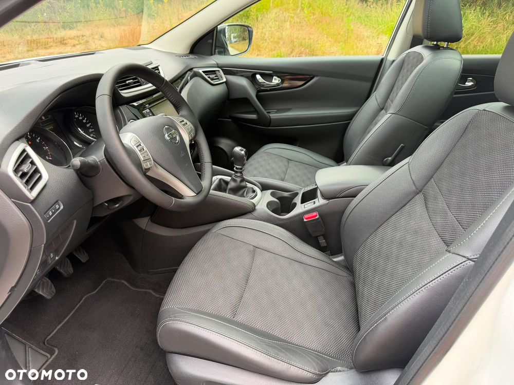 Nissan Qashqai 1.2 DIG-T Tekna - 17