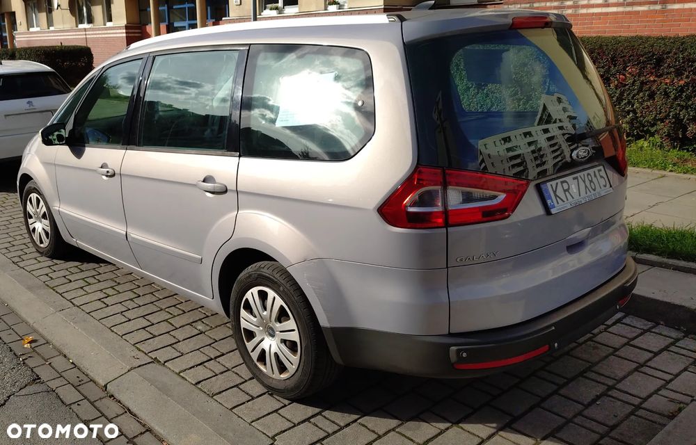 Ford Galaxy 2.0 TDCi Trend - 4