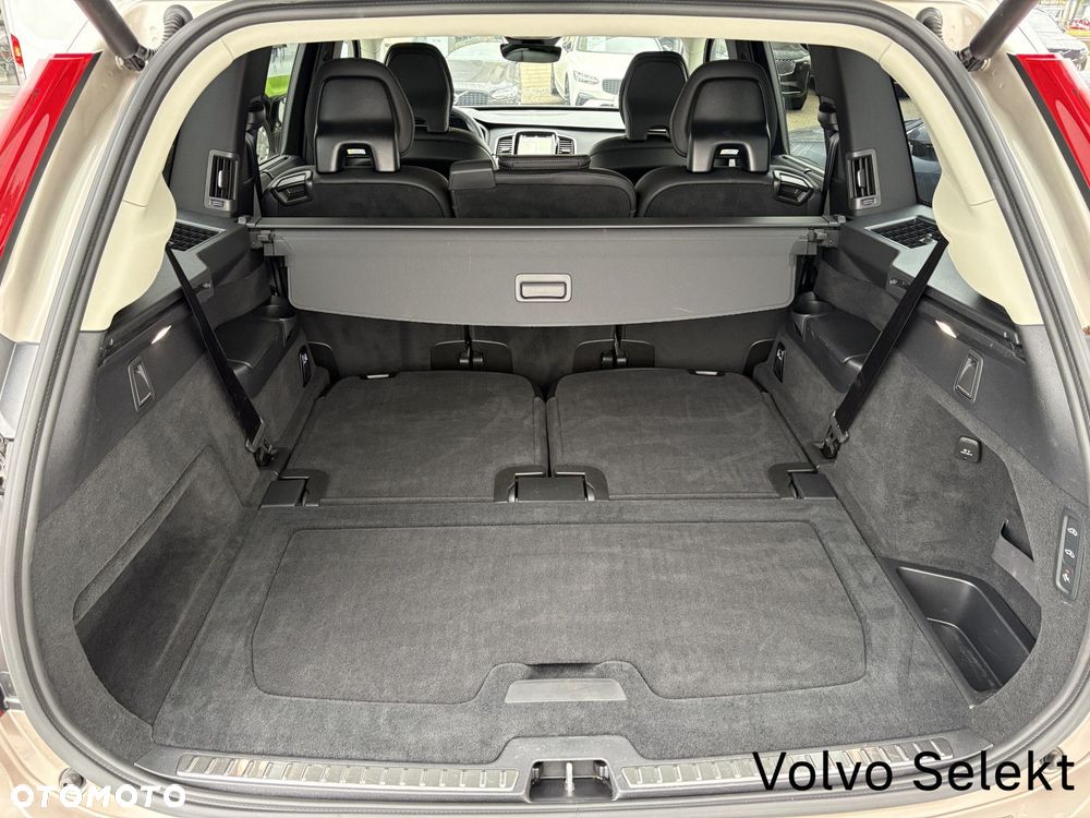 Volvo XC 90 - 28