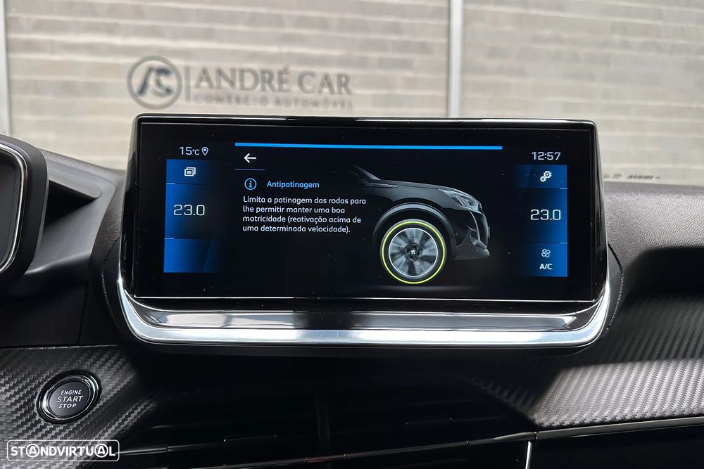 Peugeot 2008 PureTech 130 EAT8 Allure Pack - 28