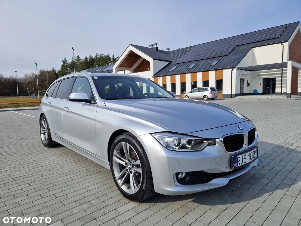 BMW Seria 3 320d xDrive - 10