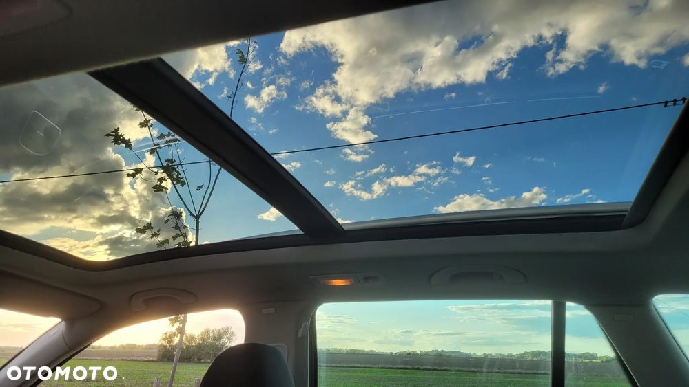 Volkswagen Golf 2.0 TDI DPF Highline - 15