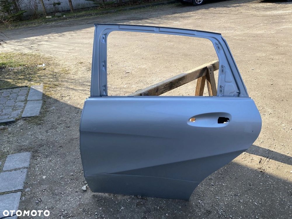 DRZWI TYLNE LEWE MERCEDES B-KLASA W246 A2467320110 - 1
