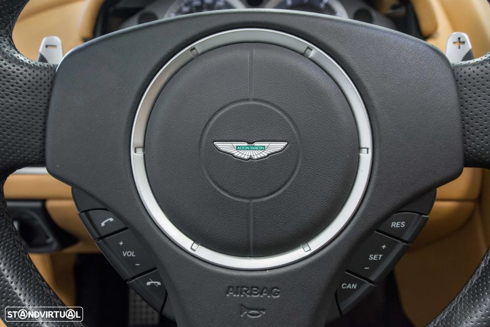 Aston Martin Vantage Roadster V8 Sportshift - 29