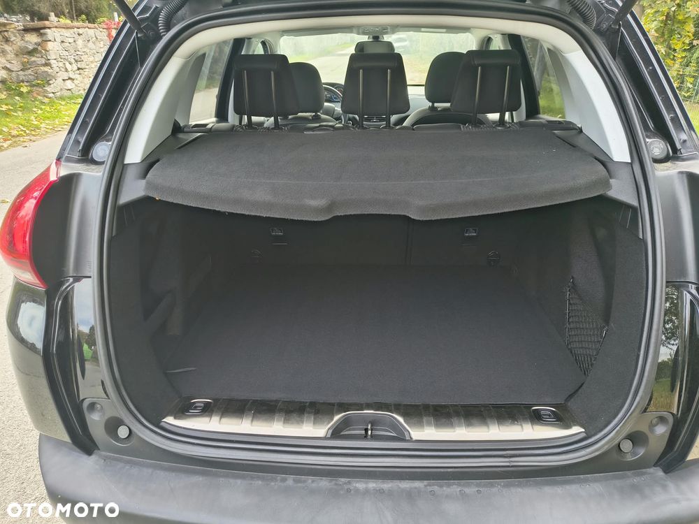 Peugeot 2008 BlueHDi 100 STOP & START Allure - 16